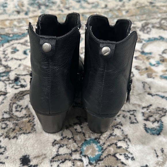 Rampage Black Ankle Booties - Picture 6 of 6